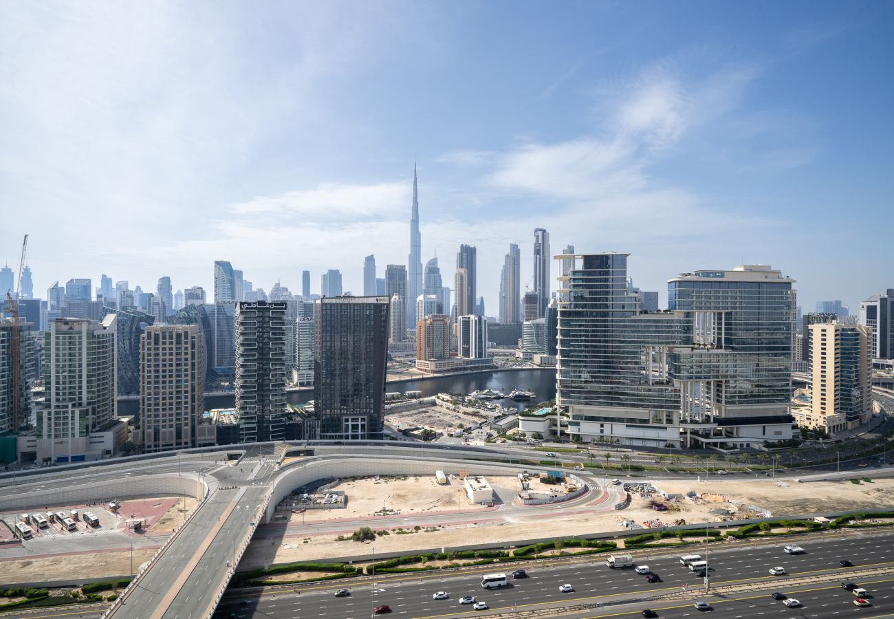 Appartement à Dubai - Upside Living | Studio with Balcony and Burj View