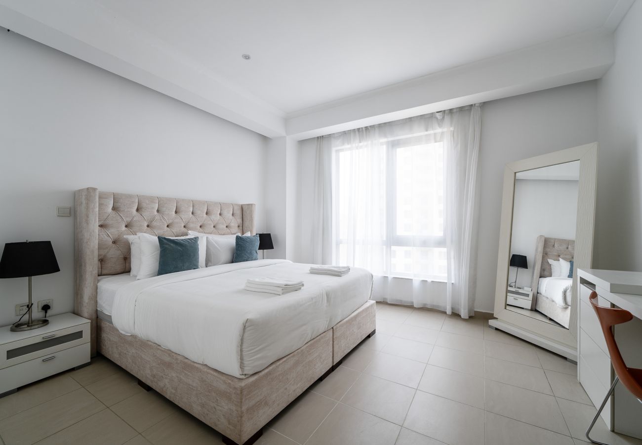 Apartment in Dubai - South Ridge 4 | 2 Bedrooms